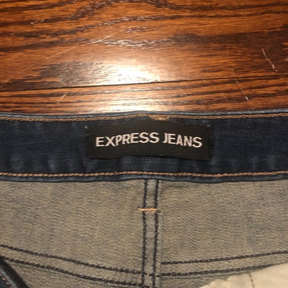 Express Jean Shorts - Picture 6 of 7